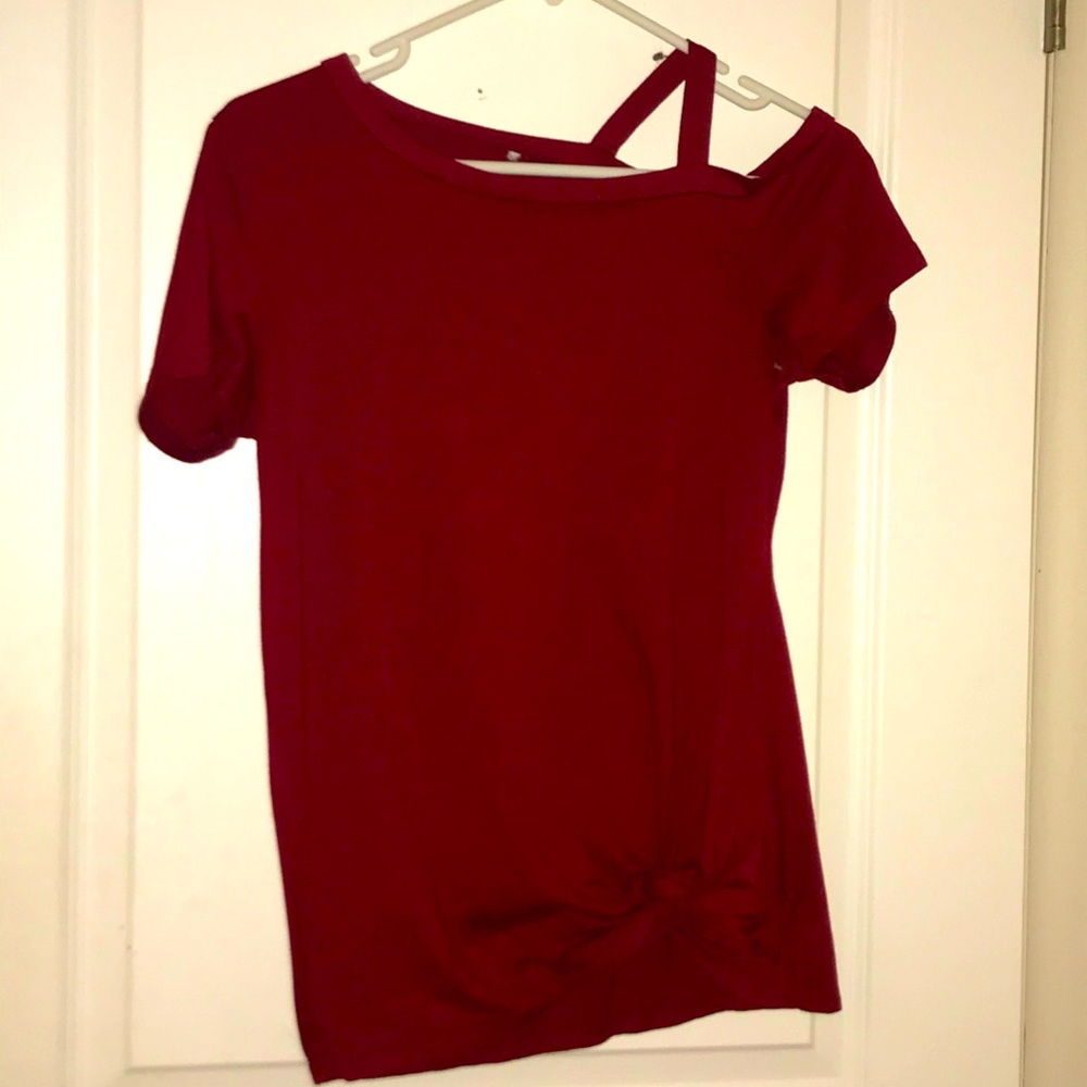 Of the shoulder strap blouse size small.